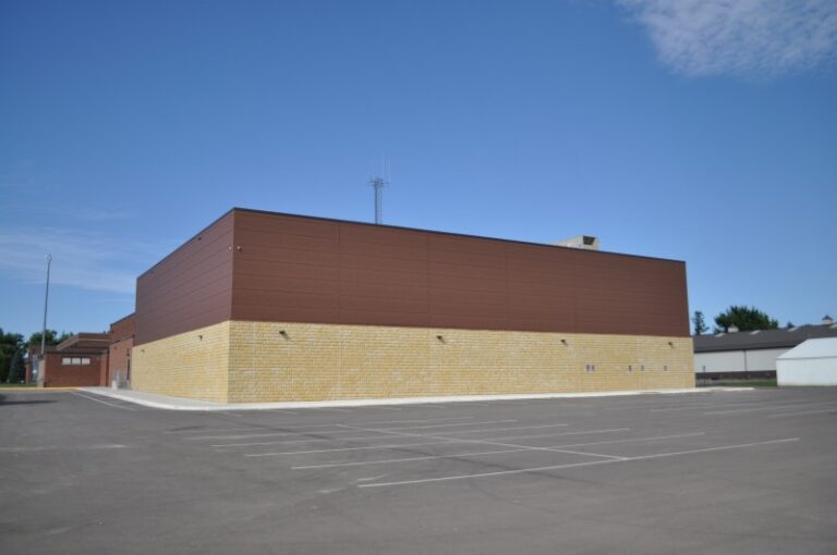 Mcc Exterior